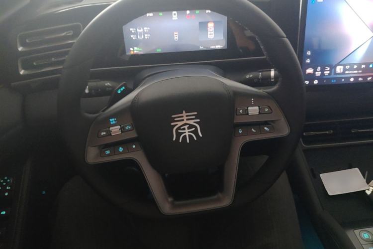 Used BYD Qin L 2025 DM-i Smart Drive 120KM Leading Model Steering Wheel