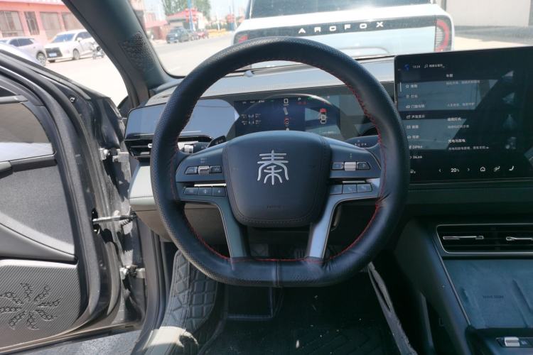 Used BYD Qin L 2025 EV 545KM Excellence Edition Steering Wheel