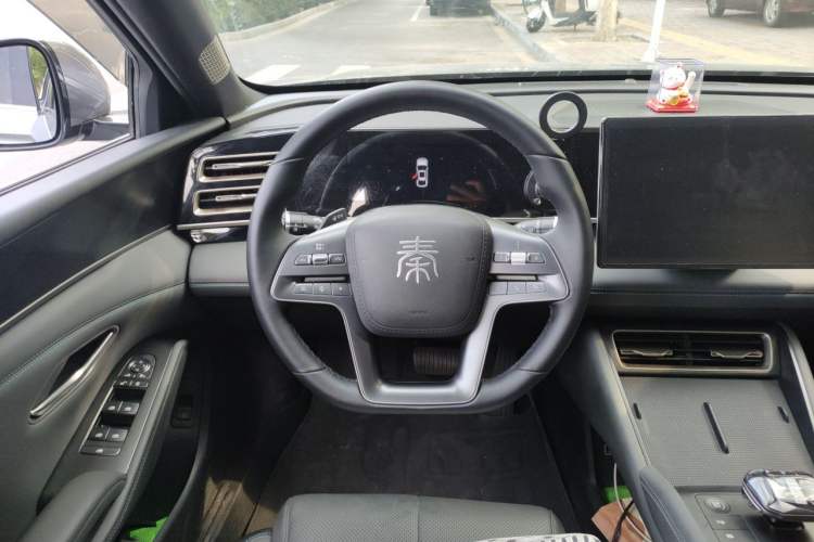 Used BYD Qin L 2025 DM-i Smart Drive 80KM Superior Model Steering Wheel