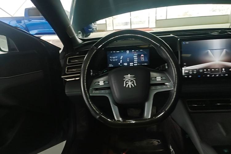 Used BYD Qin L 2025 DM-i Smart Drive 120KM Superior Model Steering Wheel