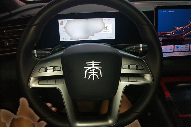 Used BYD Qin L 2025 DM-i Smart Drive 80KM Leading Model Steering Wheel