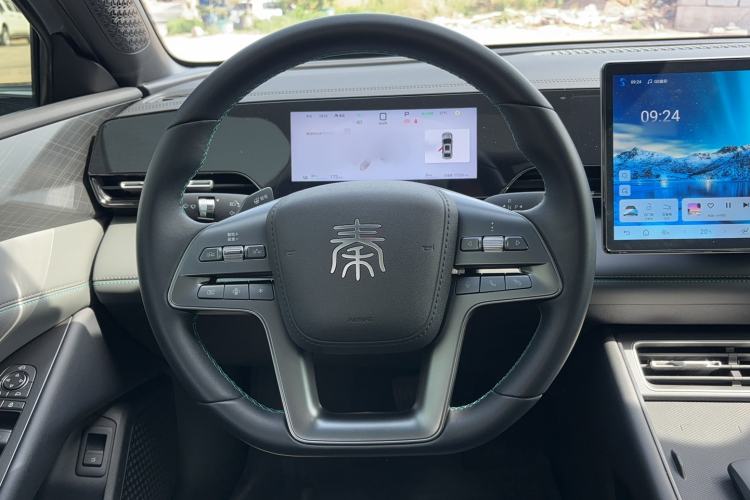 Used BYD Qin L 2025 EV 545KM Beyond Version Steering Wheel