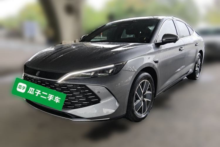 BYD Qin L 2025 DM-i Smart Drive 120KM Leading Model