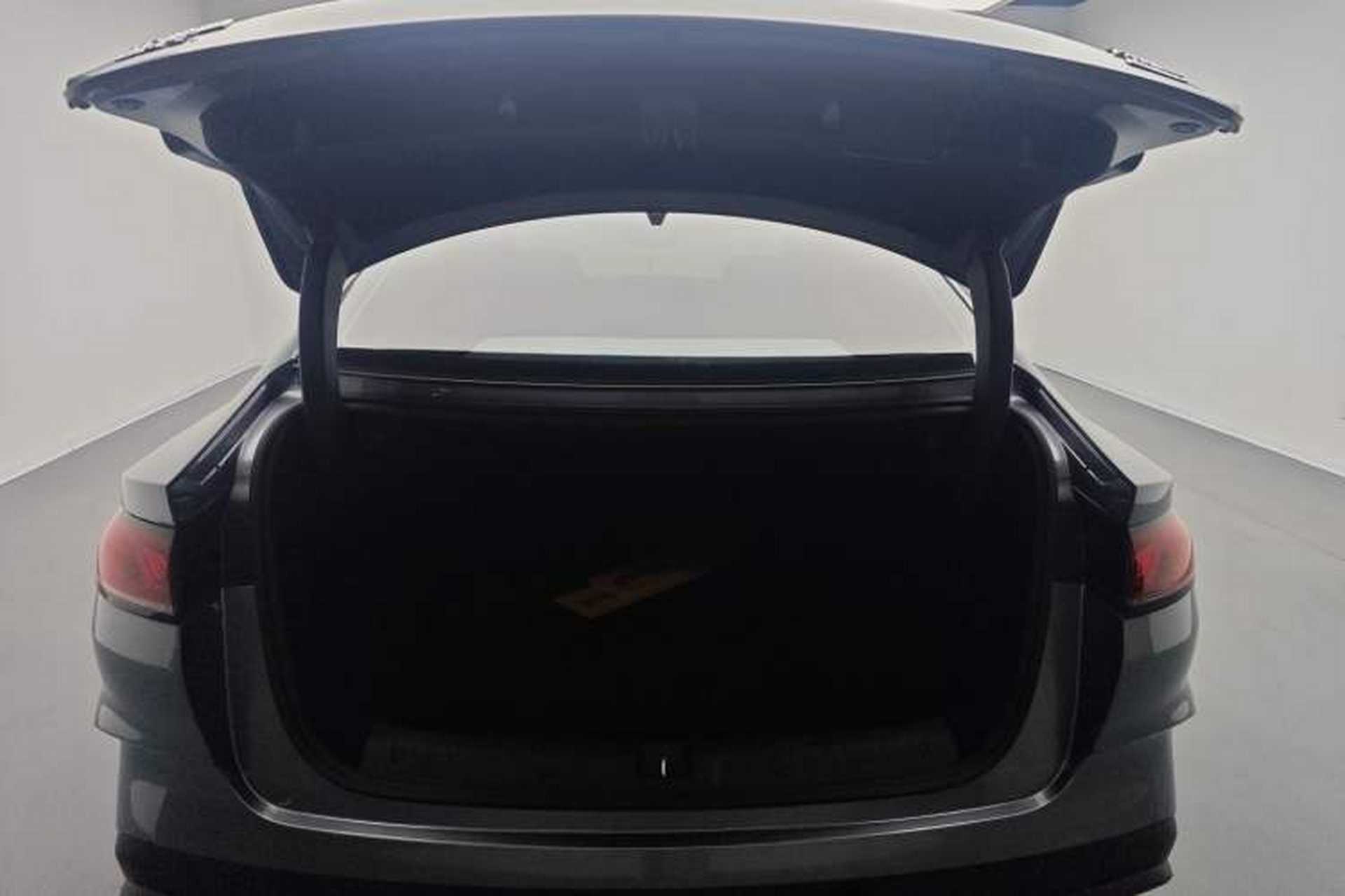 Used BYD Qin L 2025 DM-i Smart Drive 120KM Superior Model Trunk