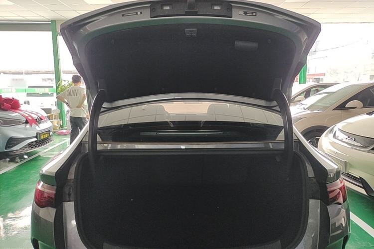 Used BYD Qin L 2025 EV 470KM Leading Edition Trunk