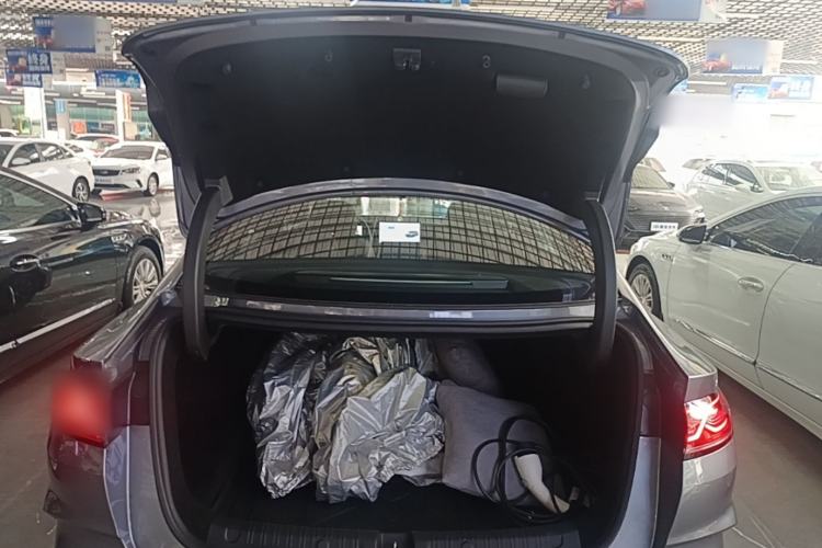 Used BYD Qin L 2025 DM-i Smart Drive 80KM Leading Model Trunk