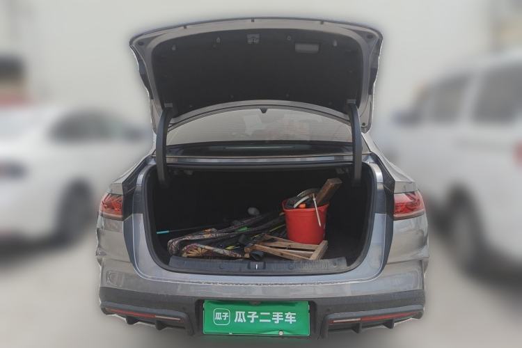 Used BYD Qin L 2025 DM-i Smart Drive 80KM Leading Model Trunk