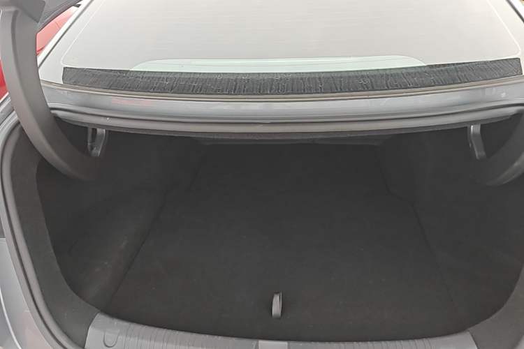 Used BYD Qin L 2025 DM-i Smart Drive 80KM Leading Model Trunk