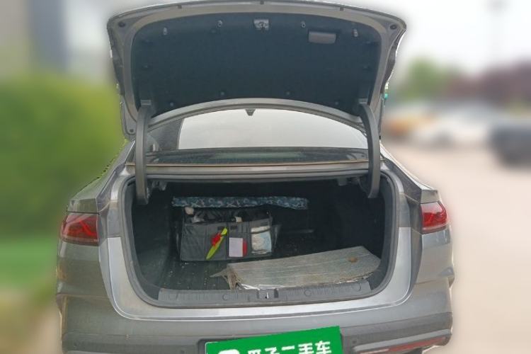 Used BYD Qin L 2025 DM-i Smart Drive 80KM Leading Model Trunk