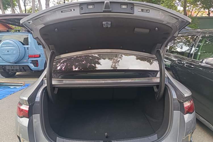 Used BYD Qin L 2025 EV 470KM Leading Edition Trunk