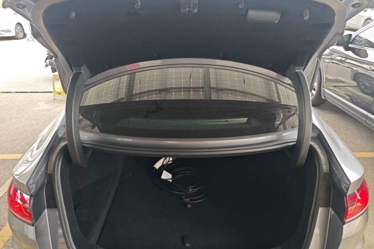 Used BYD Qin L 2025 DM-i Smart Drive 80KM Leading Model Trunk