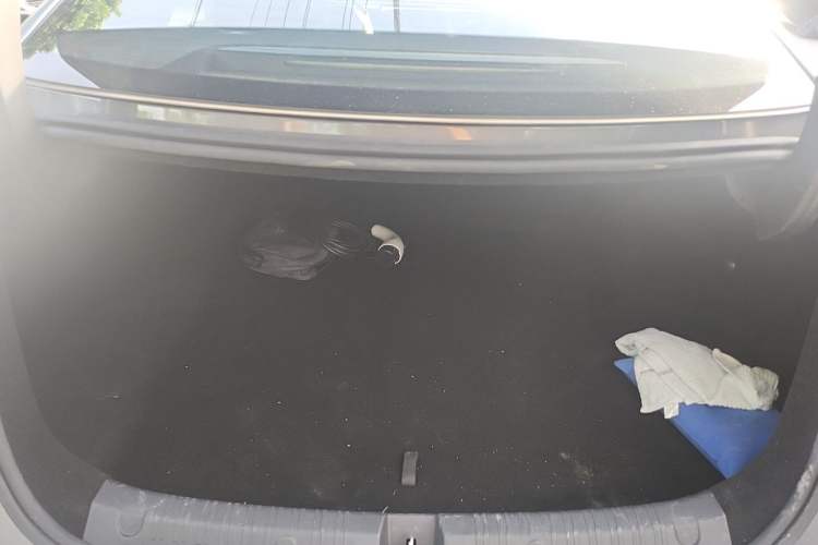 Used BYD Qin L 2025 DM-i Smart Drive 80KM Leading Model Trunk