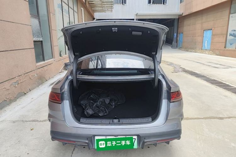 Used BYD Qin L 2025 DM-i Smart Drive 120KM Leading Model Trunk