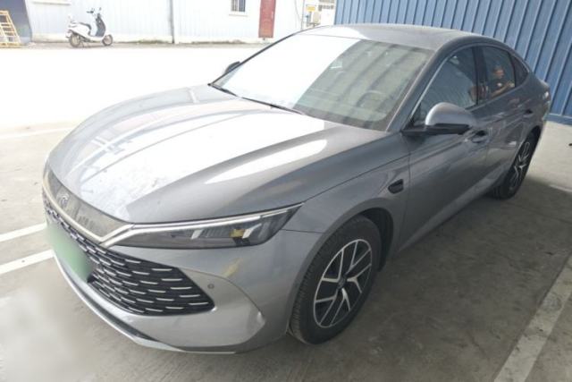 Used BYD Qin L 2025 DM-i Smart Drive 120KM Leading Model
