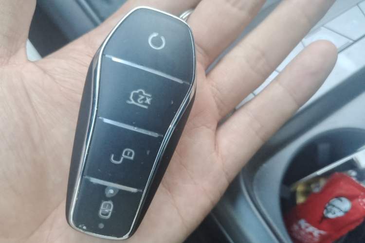 Used BYD Qin L 2025 EV 545KM Excellence Edition Vehicle Key