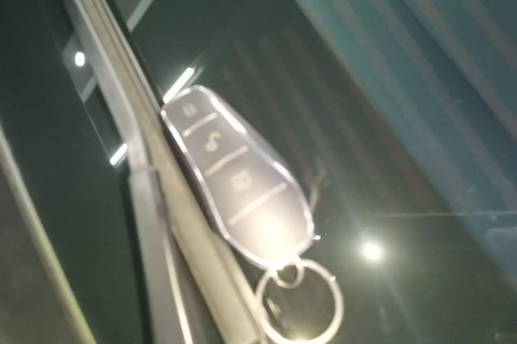 Used BYD Qin L 2025 DM-i Smart Drive 80KM Leading Model Vehicle Key