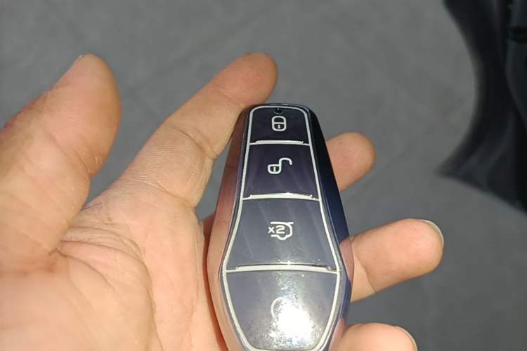 Used BYD Qin L 2025 EV 545KM Excellence Edition Vehicle Key