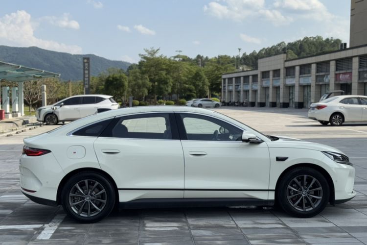 Used BYD Qin L 2025 EV 470KM Leading Edition Exterior 4