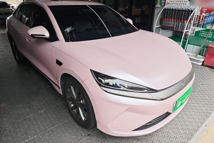 Used BYD Qin L 2025 EV 545KM Beyond Version Front Right 45 Deg