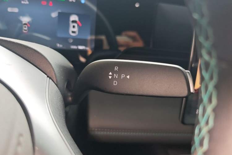 Used BYD Qin L 2025 EV 545KM Beyond Version Gear Lever