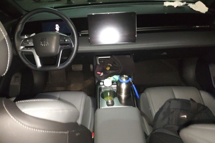 Used BYD Qin L 2025 EV 545KM Beyond Version Center Console
