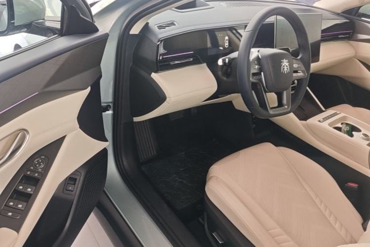 Used BYD Qin L 2025 EV 545KM Cloud Suspension Edition Driver Seat