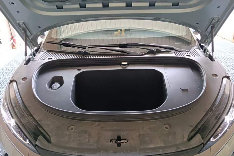 Used BYD Qin L 2025 EV 470KM Leading Edition Engine Bay