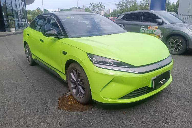 Used BYD Qin L 2025 EV 545KM Beyond Version Front Right 45 Deg