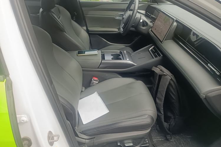 Used BYD Qin L 2025 EV 545KM Beyond Version Right Front Seat