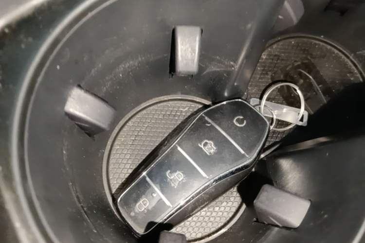 Used BYD Qin L 2025 EV 470KM Leading Edition Vehicle Key