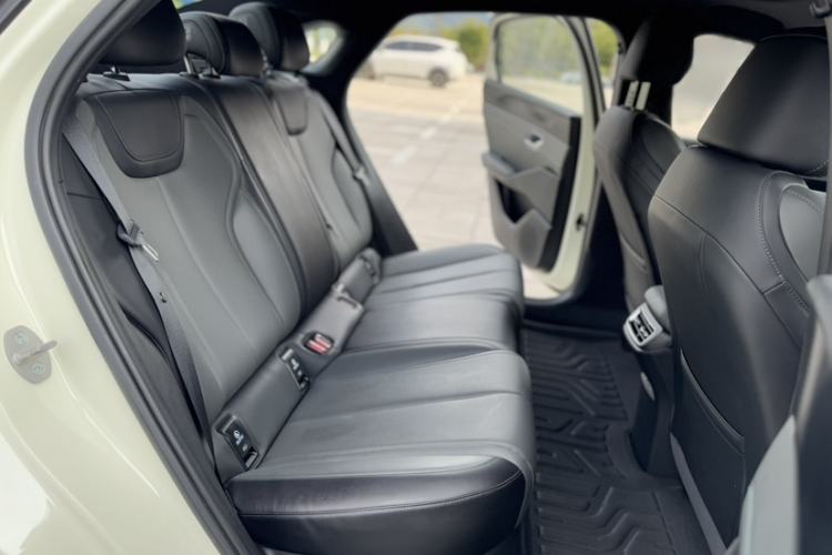 Used BYD Qin L 2025 EV 470KM Leading Edition Interior 2