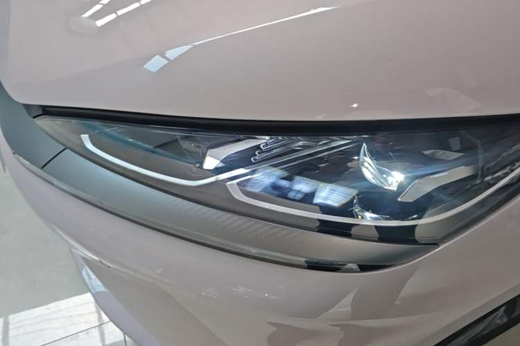 Used BYD Qin L 2025 EV 470KM Leading Edition Left Front Headlight