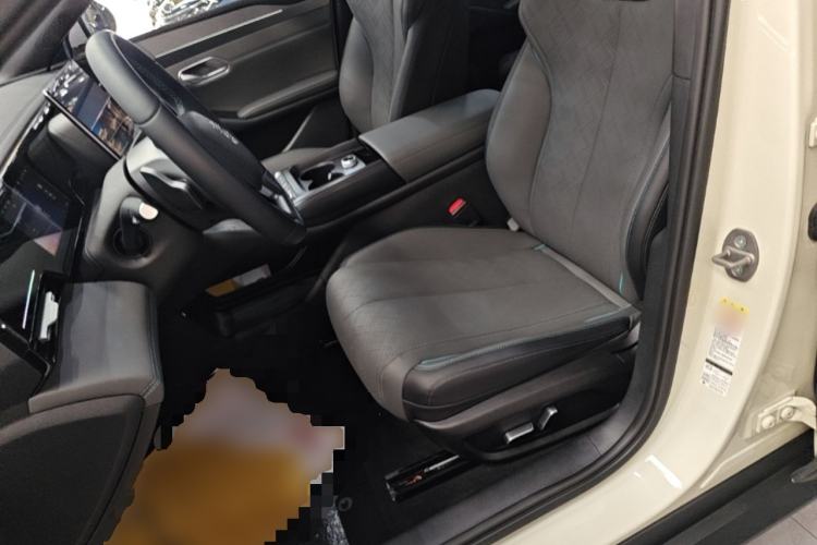 Used BYD Qin L 2025 EV 545KM Excellence Edition Left Front Seat