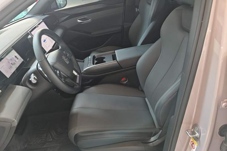 Used BYD Qin L 2025 EV 470KM Leading Edition Left Front Seat