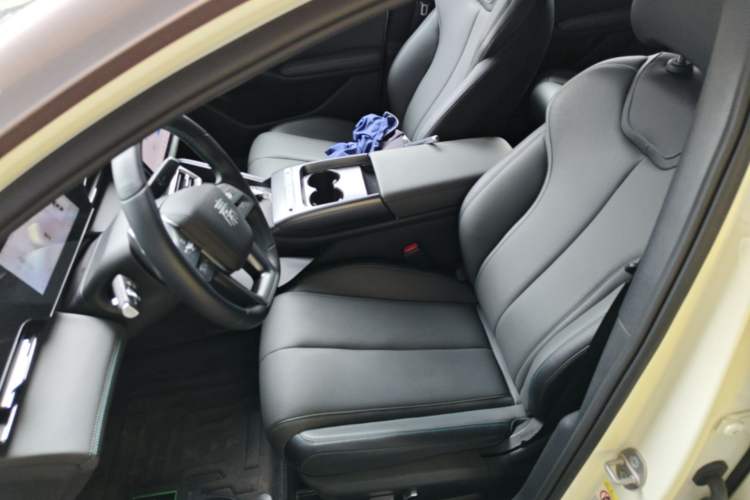 Used BYD Qin L 2025 EV 545KM Beyond Version Left Front Seat