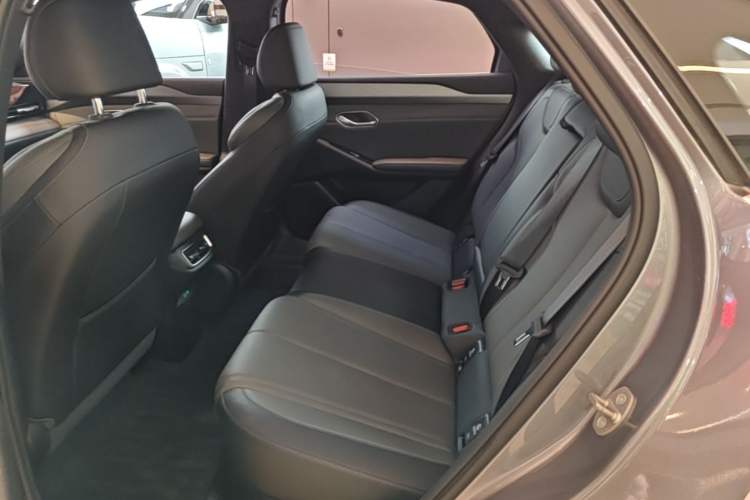 Used BYD Qin L 2025 EV 545KM Beyond Version Left Rear Seat