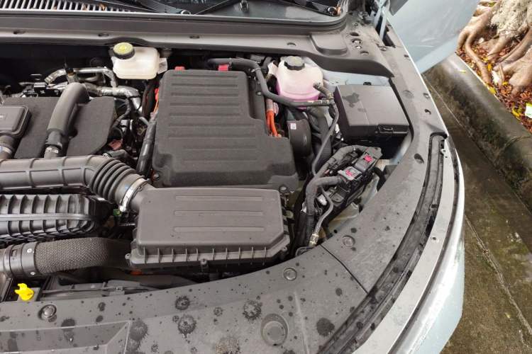 Used BYD Qin L 2025 DM-i Smart Drive 80KM Leading Model Engine Bay Left