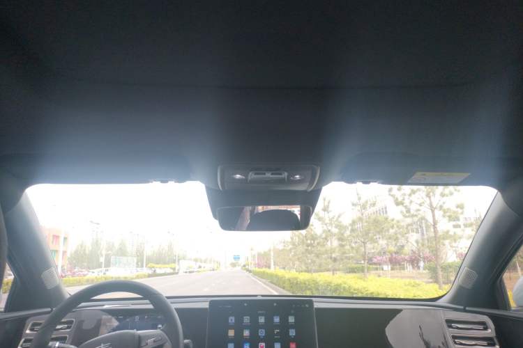 Used BYD Qin L 2025 DM-i Smart Drive 80KM Superior Model Headliner