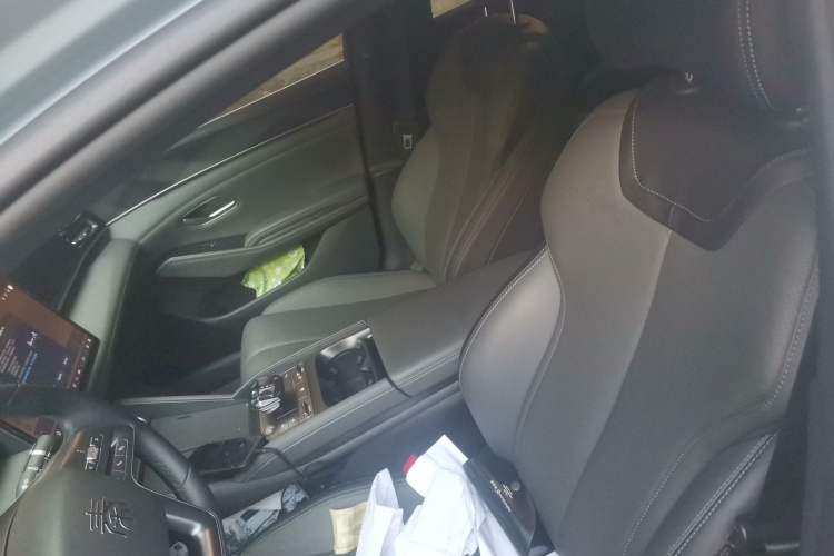 Used BYD Qin L 2025 DM-i Smart Drive 120KM Leading Model Left Front Seat