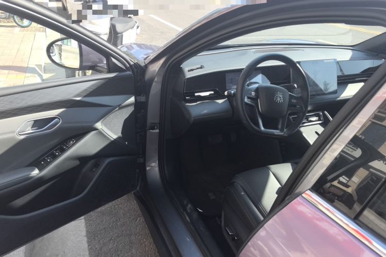 Used BYD Qin L 2025 EV 545KM Beyond Version Driver Seat