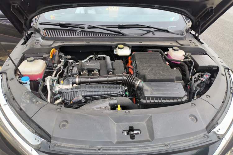 Used BYD Qin L 2025 DM-i Smart Drive 80KM Superior Model Engine Bay