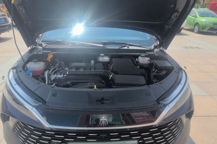 Used BYD Qin L 2025 DM-i Smart Drive 80KM Leading Model Engine Bay