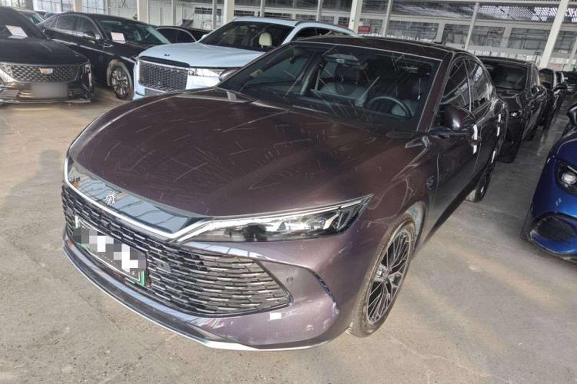 Used BYD Qin L 2025 DM-i Smart Drive 120KM Excellence Model Front Left 45 Deg