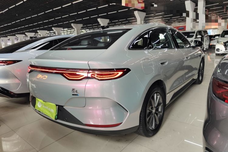 Used BYD Qin L 2025 EV 545KM Beyond Version Rear Right 45 Deg