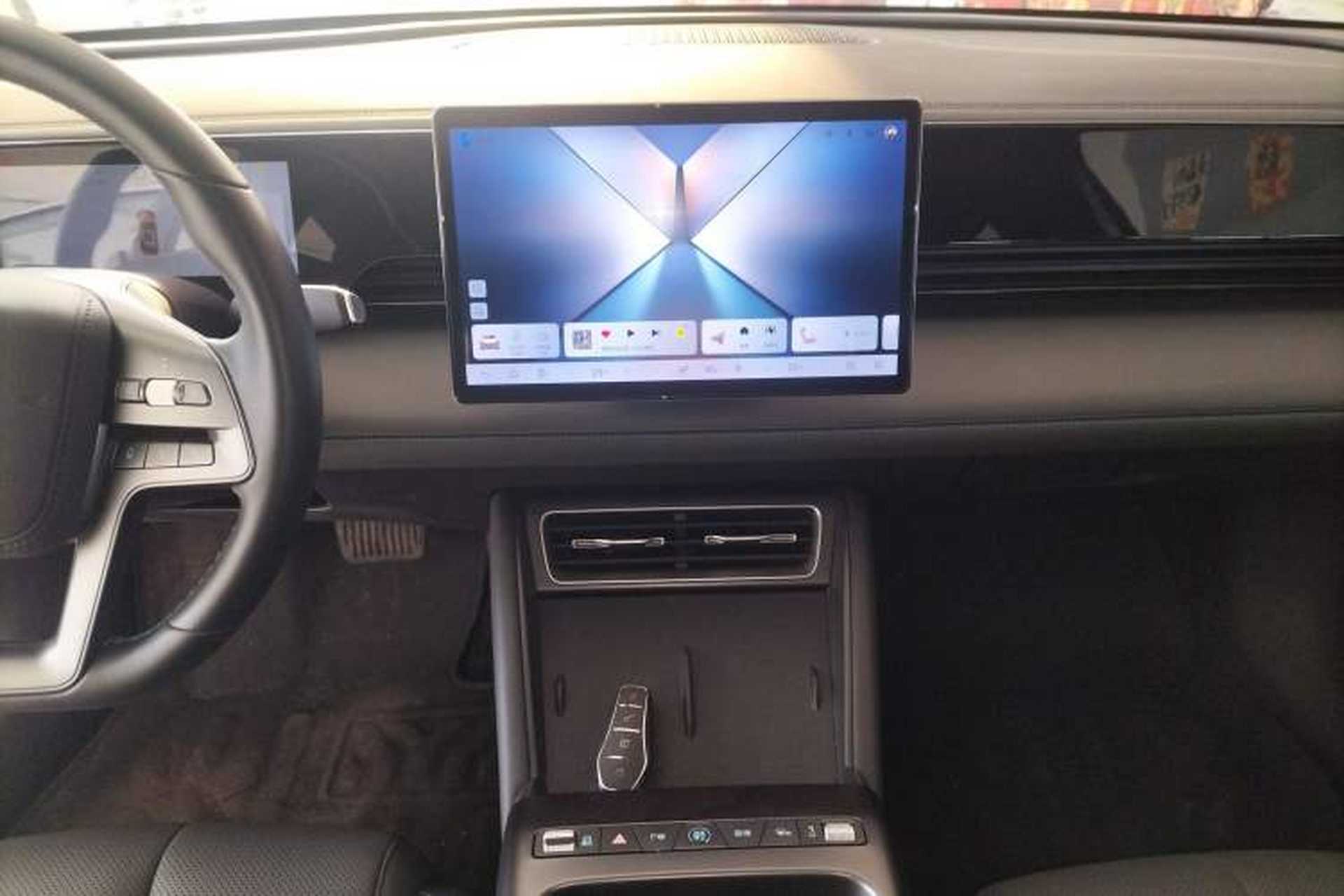 Used BYD Qin L 2025 EV 545KM Beyond Version Audio And AC Panel
