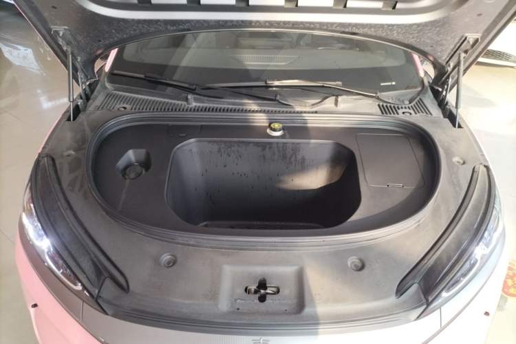 Used BYD Qin L 2025 EV 545KM Beyond Version Engine Bay