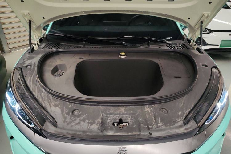Used BYD Qin L 2025 EV 545KM Beyond Version Engine Bay