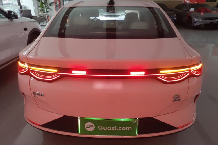 Used BYD Qin L 2025 EV 545KM Excellence Edition Exterior 4