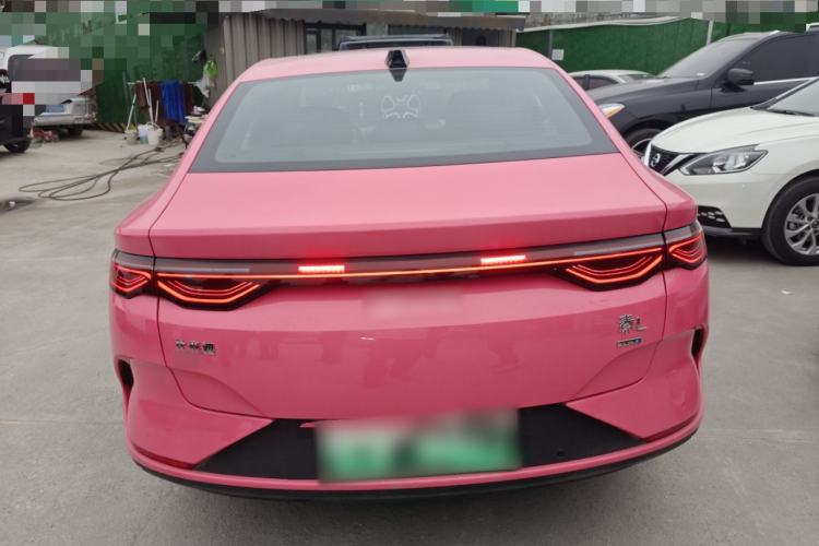 Used BYD Qin L 2025 EV 545KM Beyond Version Exterior 4