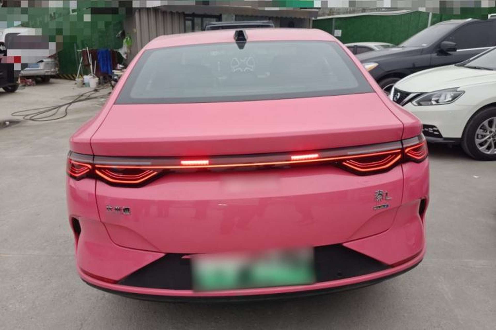 Used BYD Qin L 2025 EV 545KM Beyond Version Exterior 4